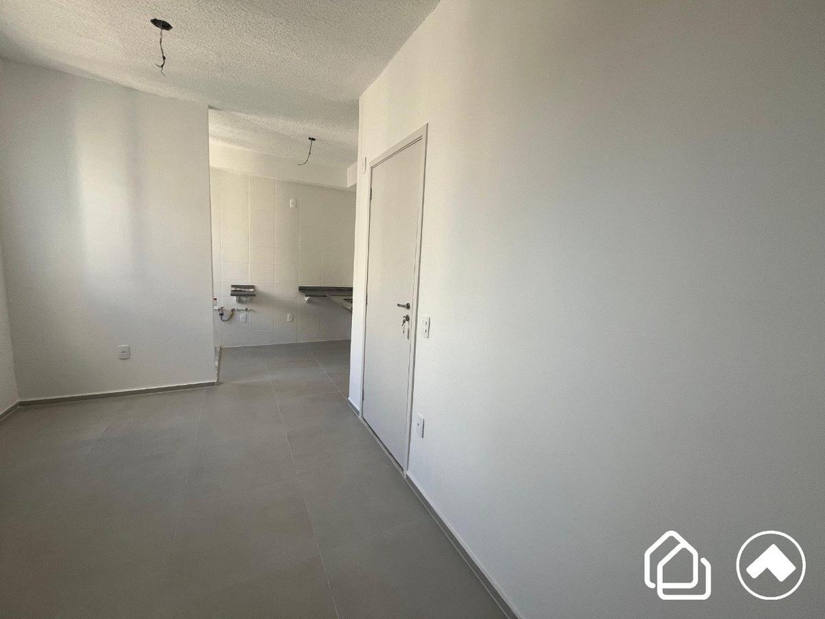 Apartamento, Palmeiras, 2 Quartos, 1 Vaga