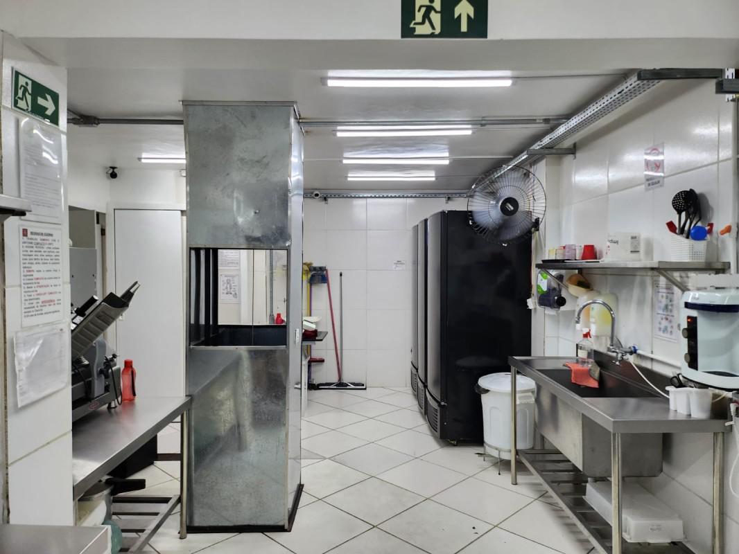 Andar, Savassi, 0 Quarto, 0 Vaga