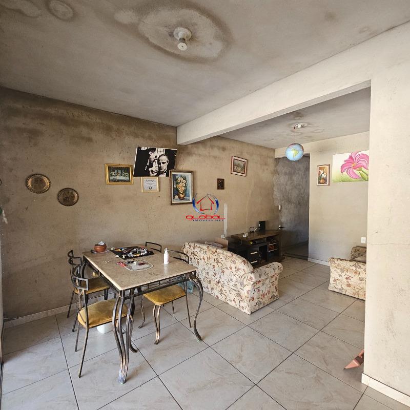 Casa, Céu Azul, 3 Quartos, 6 Vagas, 2 Suítes