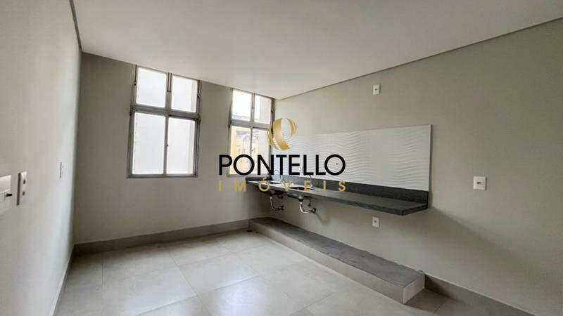 Apartamento, Centro, 2 Quartos, 0 Vaga, 1 Suíte