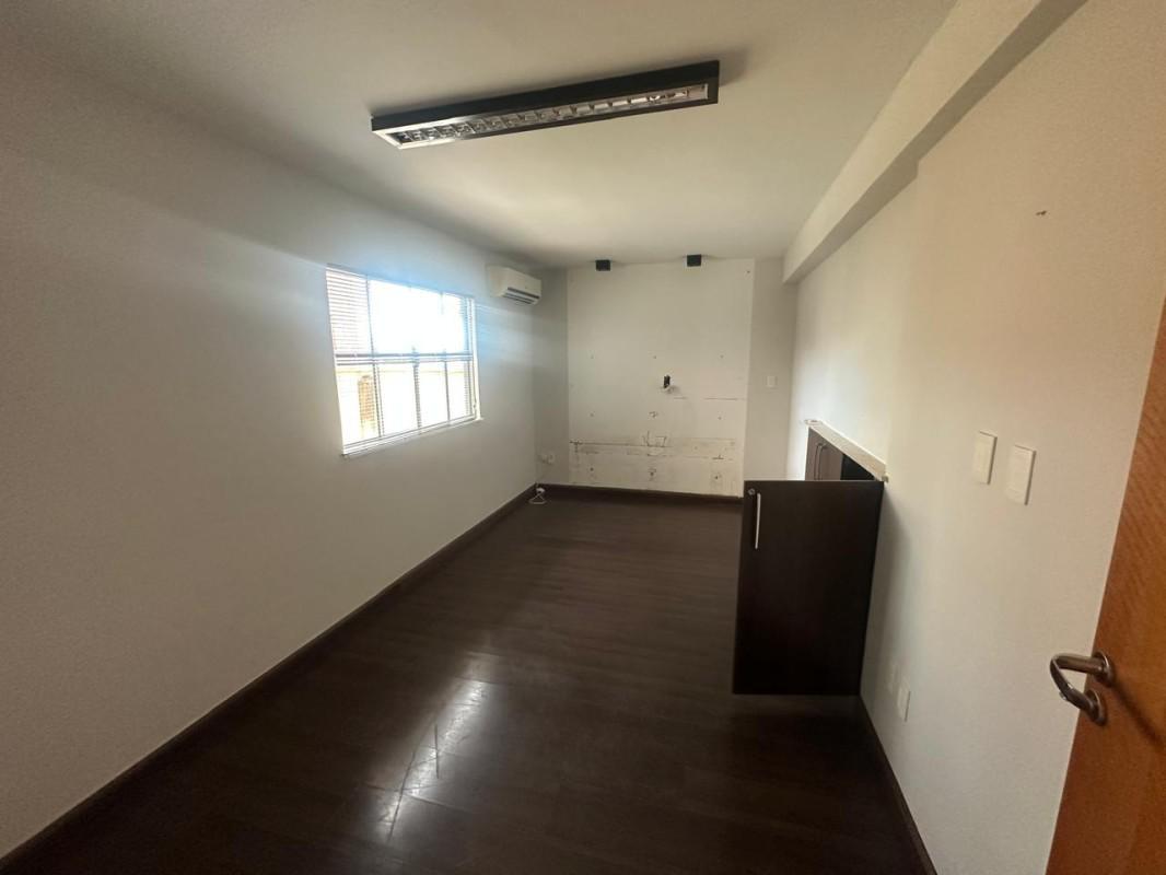 Sala, Vila Pinto, 0 Quarto, 0 Vaga