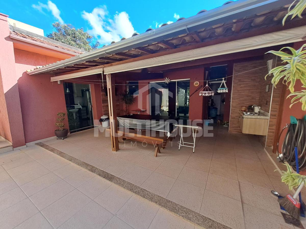 Casa, Carlos Prates, 3 Quartos, 2 Vagas, 1 Suíte
