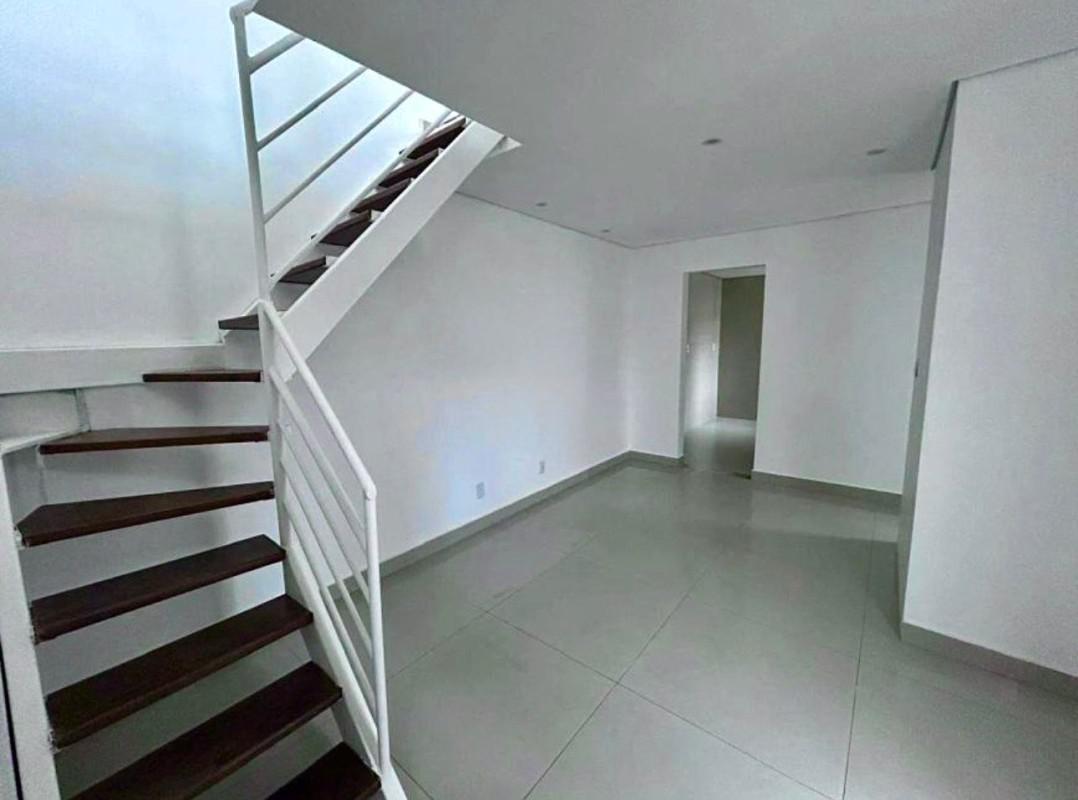 Cobertura, Camargos, 2 Quartos, 1 Vaga