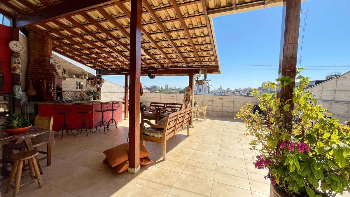 Cobertura, Castelo, 3 Quartos, 2 Vagas, 1 Suíte