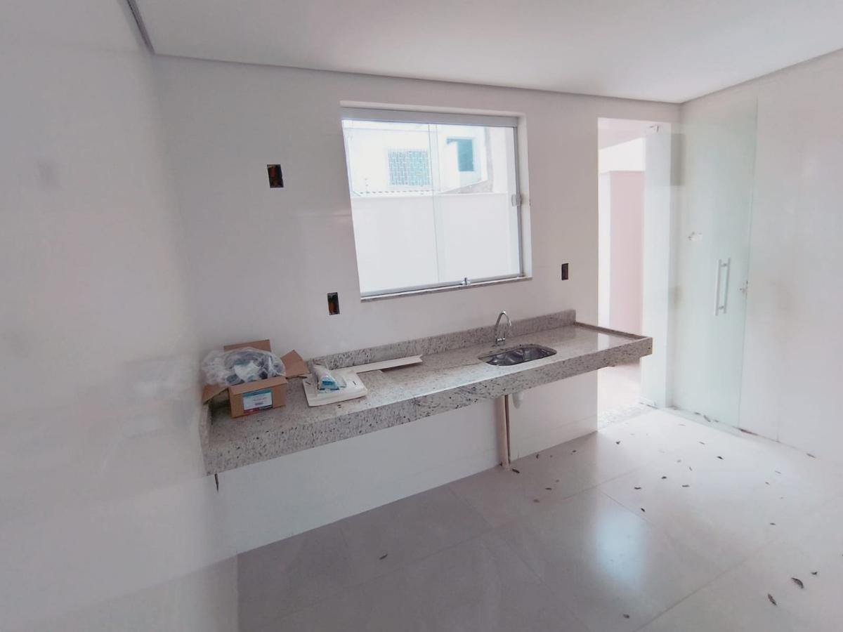 Apartamento, Candelária, 2 Quartos, 1 Vaga, 1 Suíte