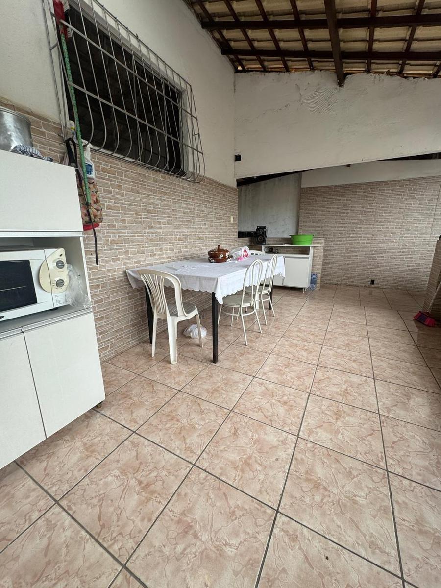 Casa, Lagoa, 3 Quartos, 5 Vagas, 1 Suíte