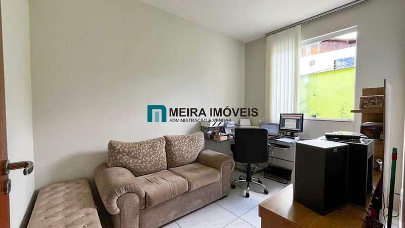 Casa, Santa Efigênia, 3 Quartos, 2 Vagas, 2 Suítes