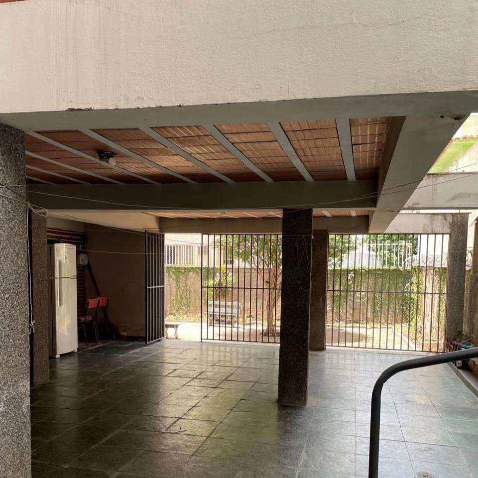 Casa, Cidade Nova, 4 Quartos, 2 Vagas, 1 Suíte