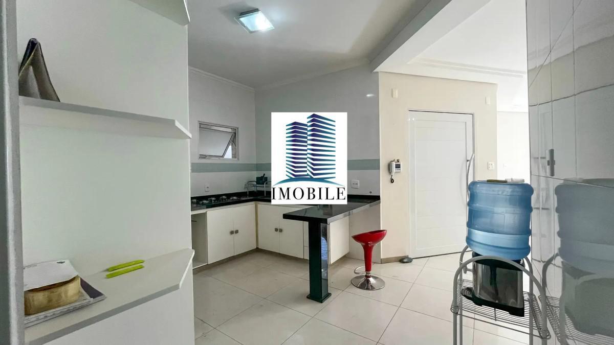 Casa, Sagrada Família, 4 Quartos, 3 Vagas, 1 Suíte