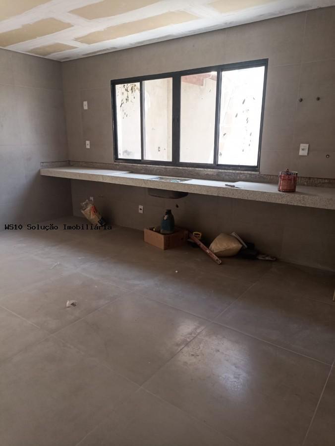 Casa, Fonte Grande, 3 Quartos, 2 Vagas, 1 Suíte