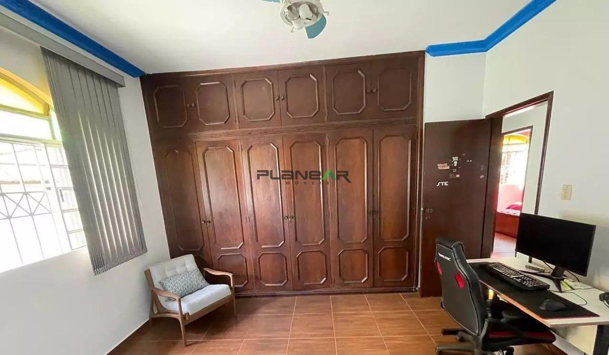 Casa, Jardim Riacho das Pedras, 3 Quartos, 6 Vagas, 2 Suítes