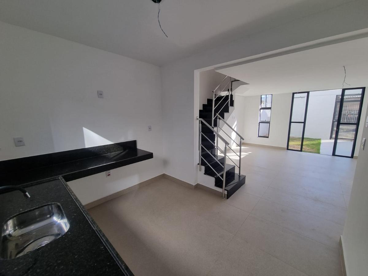 Casa, Santa Amélia, 3 Quartos, 2 Vagas, 1 Suíte