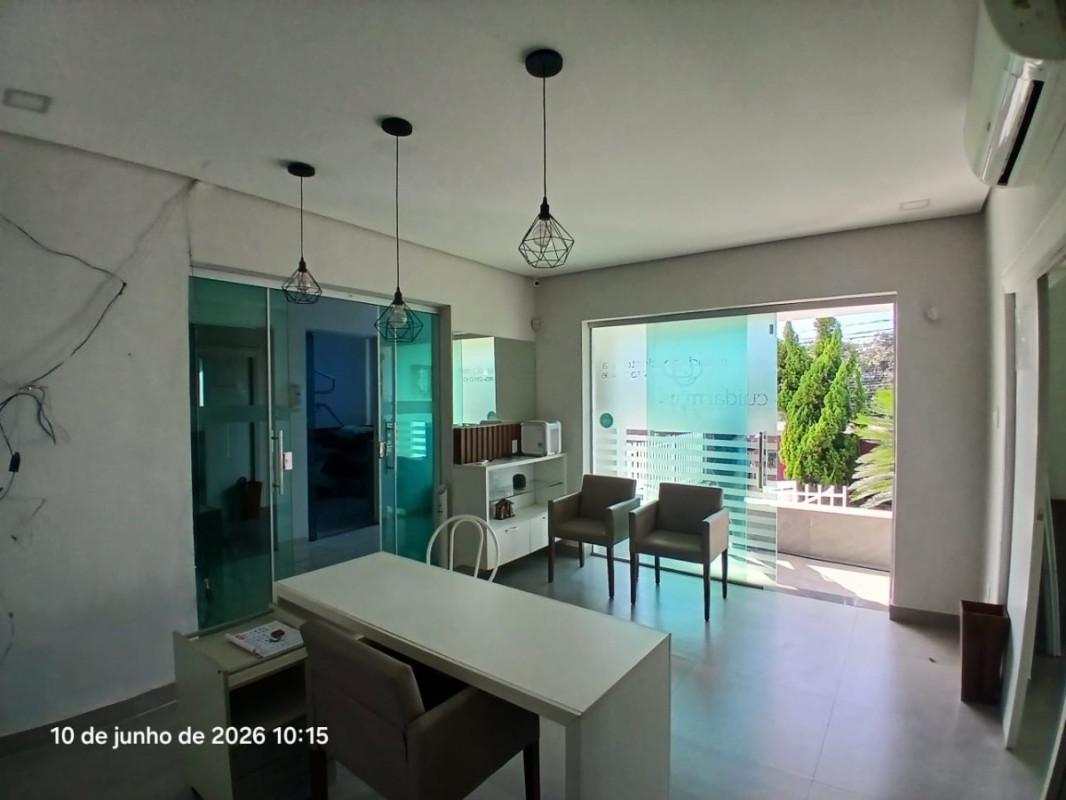 Casa Comercial, Planalto, 8 Quartos, 0 Vaga