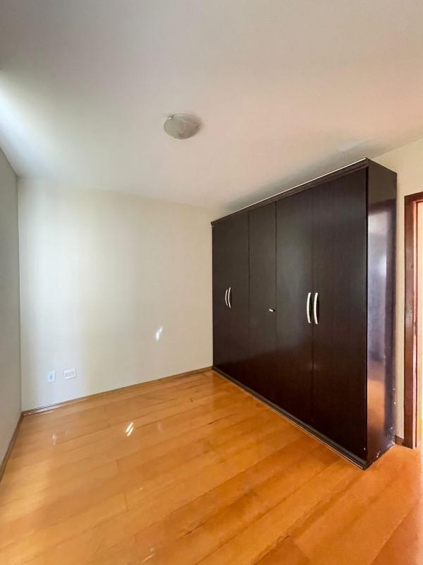 Apartamento, Sagrada Família, 3 Quartos, 2 Vagas, 1 Suíte