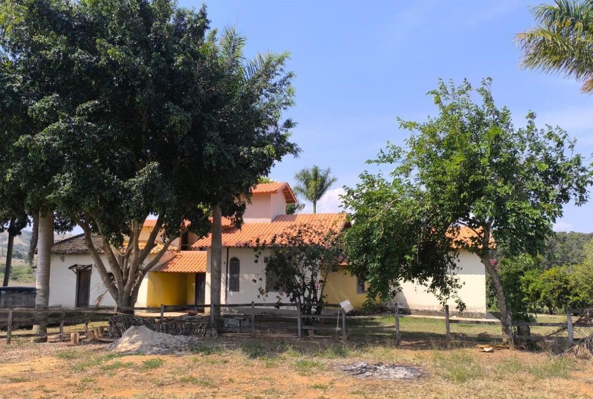 Fazenda, Zona Rural, 3 Quartos, 0 Vaga