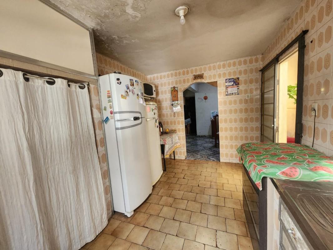 Casa, Conjunto Água Branca, 3 Quartos, 1 Vaga, 1 Suíte