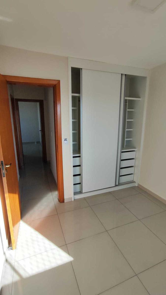 Apartamento, Serrano, 3 Quartos, 0 Vaga, 1 Suíte