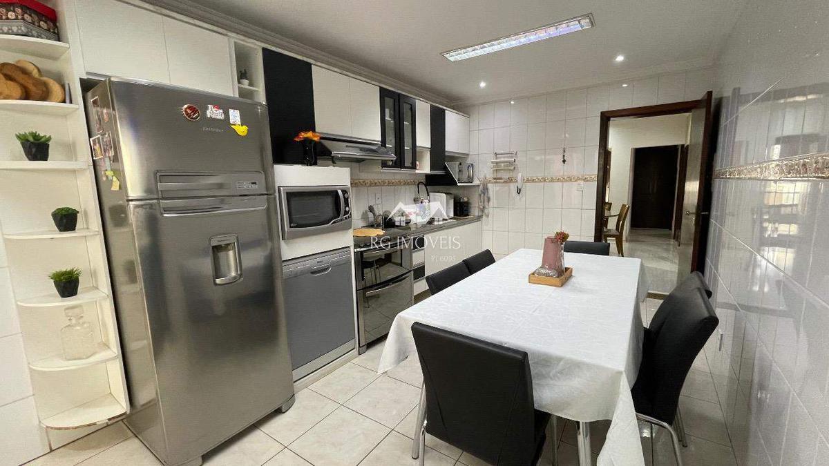 Casa, Novo das Industrias, 4 Quartos, 2 Vagas, 1 Suíte