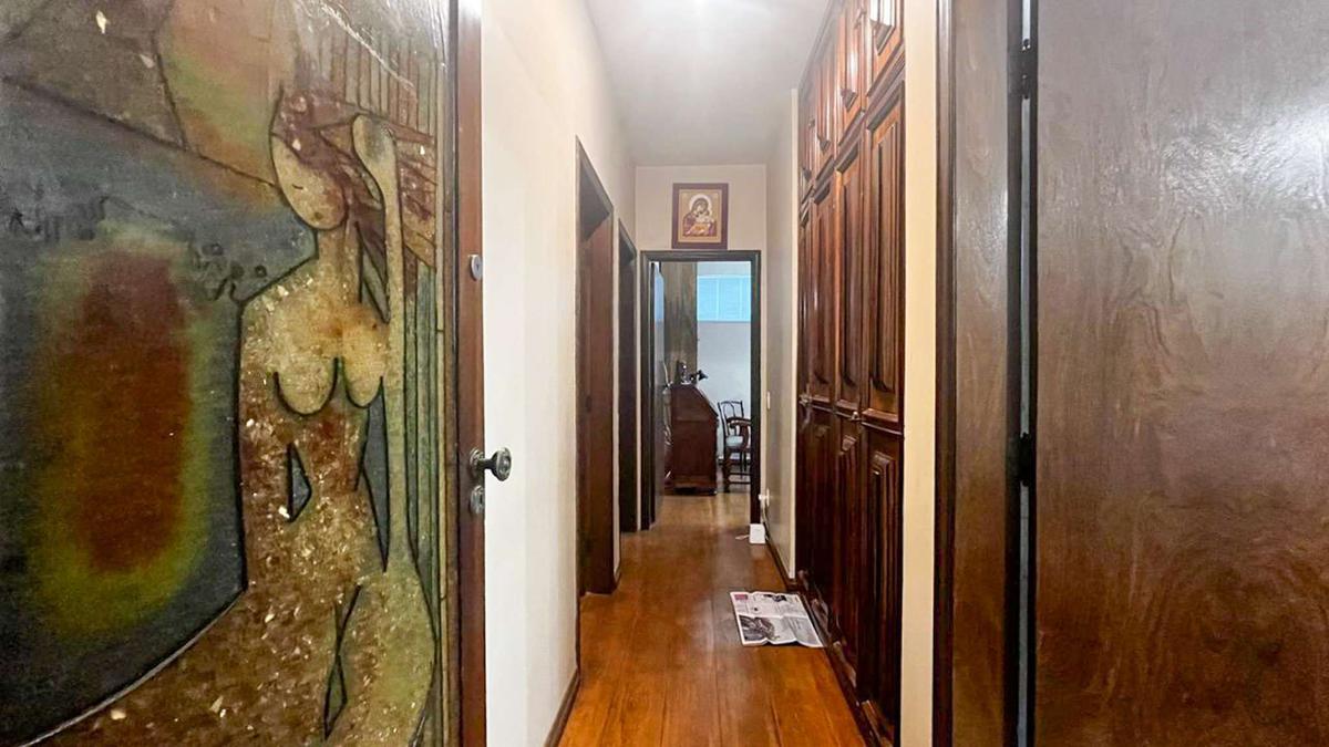 Casa, Comiteco, 5 Quartos, 6 Vagas, 2 Suítes