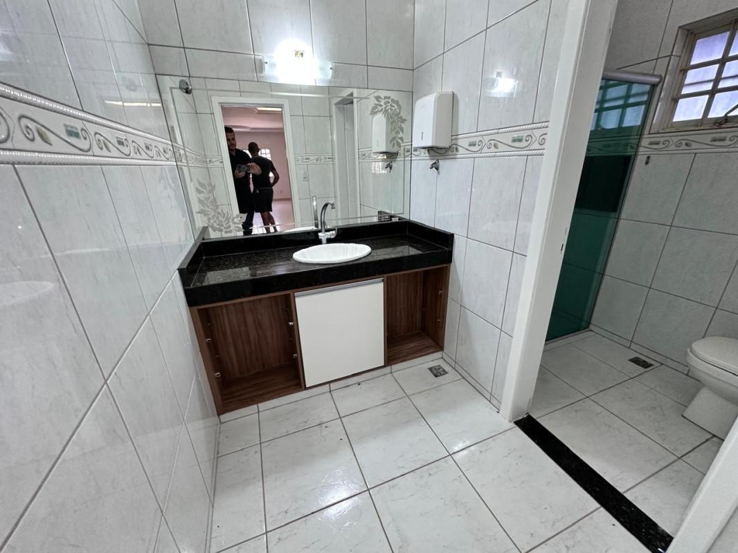 Casa, Chácaras Reunidas Santa Terezinha, 6 Quartos, 20 Vagas, 5 Suítes
