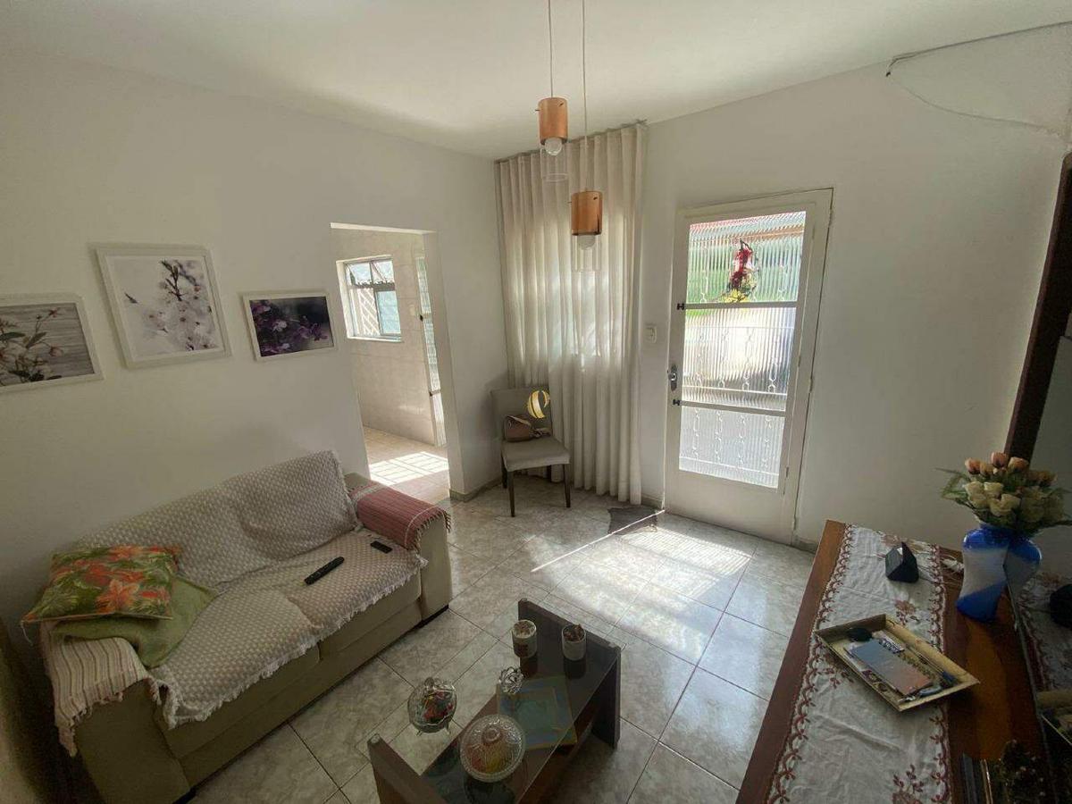 Casa, Inconfidência, 2 Quartos, 3 Vagas