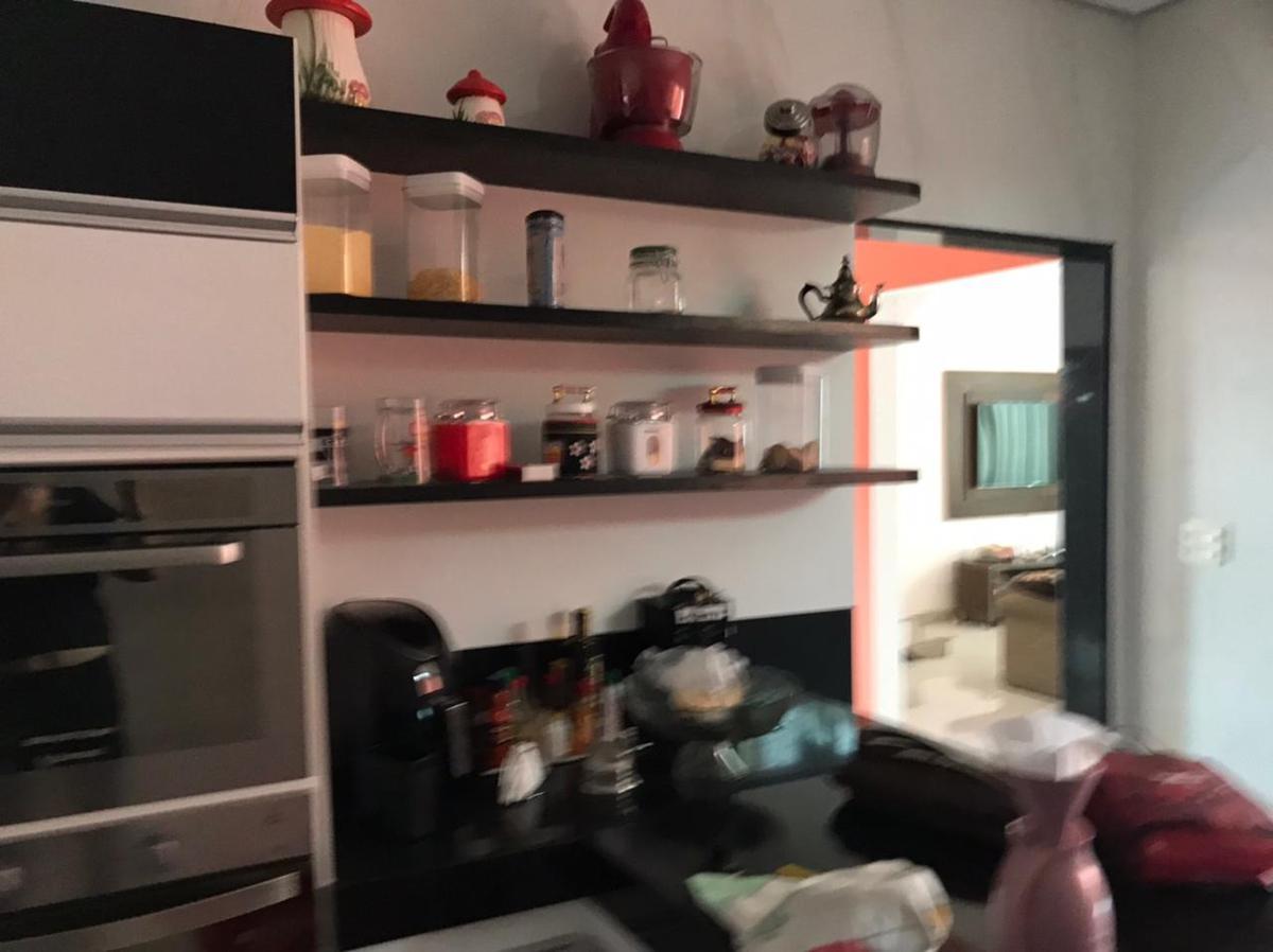 Casa, Jequitibá, 3 Quartos, 4 Vagas, 1 Suíte