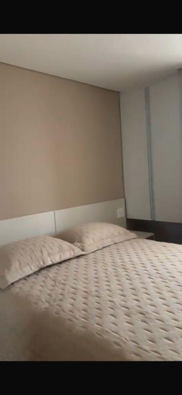 Apartamento, Estoril, 2 Quartos, 0 Vaga, 2 Suítes