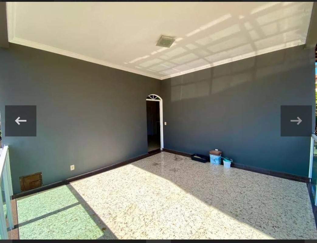 Casa, Santa Branca, 4 Quartos, 2 Vagas, 2 Suítes