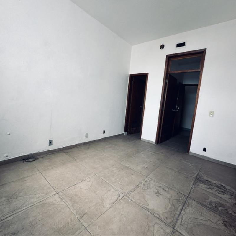 Sala, Centro, 0 Quarto, 0 Vaga