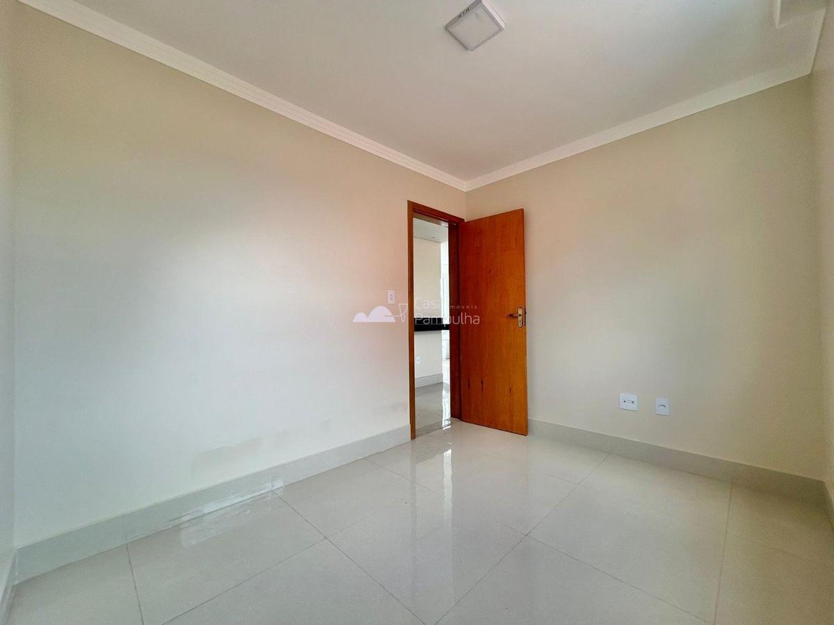 Apartamento, Jardim Atlântico, 2 Quartos, 1 Vaga, 1 Suíte