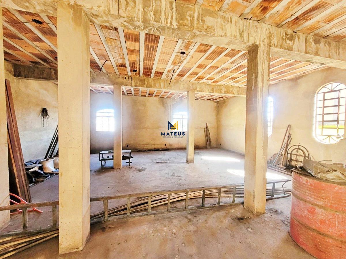 Casa, Caiçaras, 2 Quartos, 2 Vagas