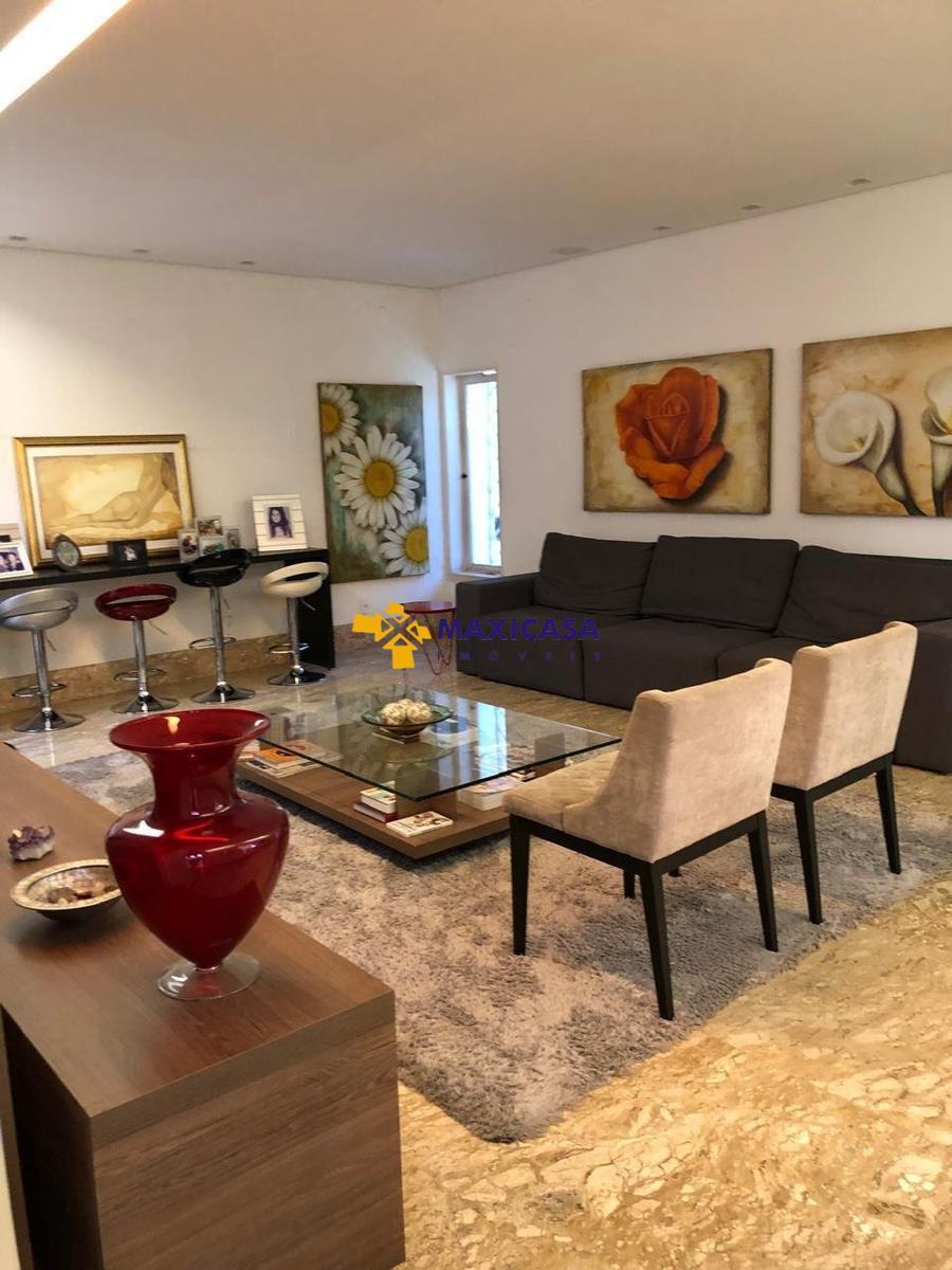 Casa, São José, 3 Quartos, 5 Vagas, 1 Suíte