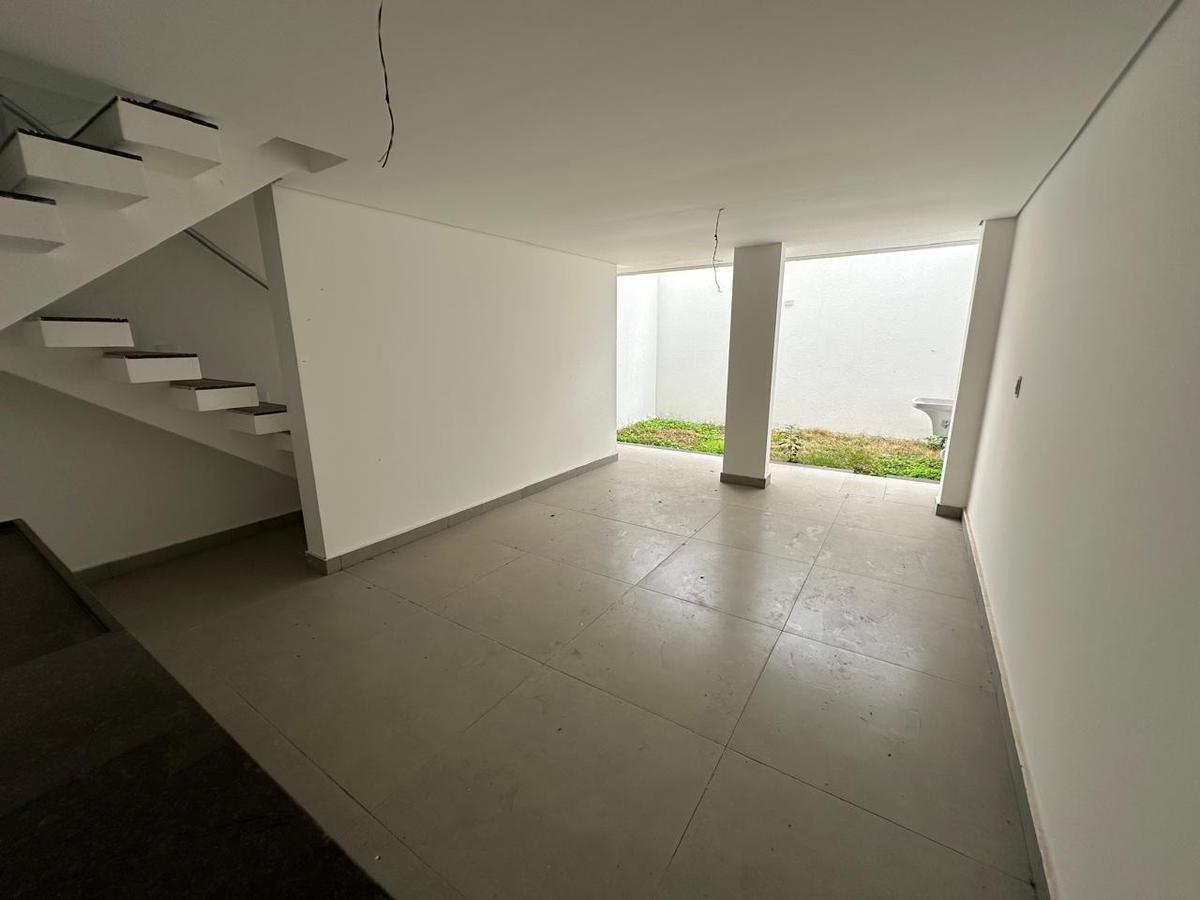 Casa, Santa Amélia, 3 Quartos, 2 Vagas, 1 Suíte