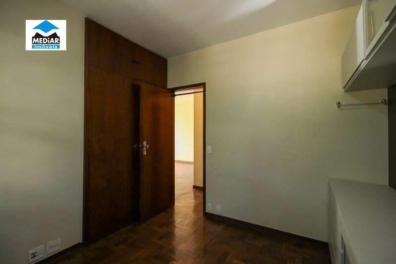 Apartamento, Funcionários, 4 Quartos, 2 Vagas, 1 Suíte