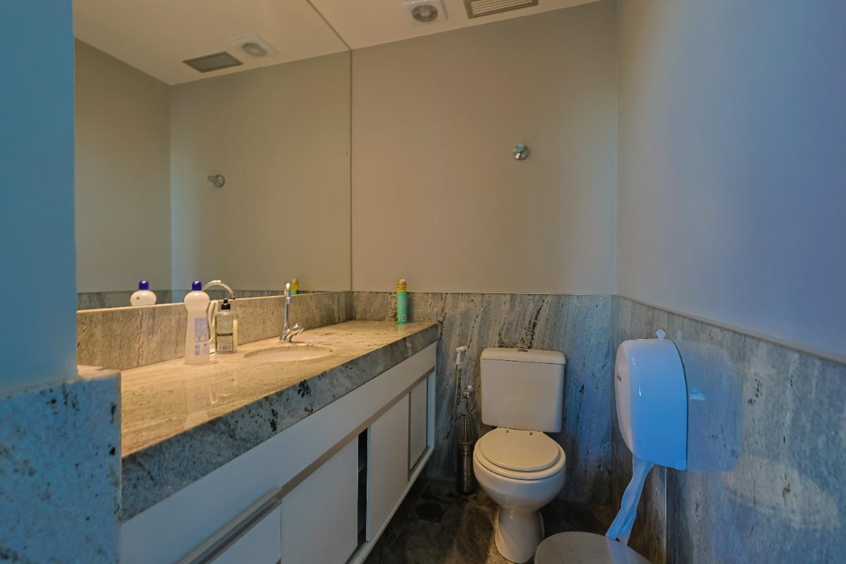 Sala, Vale do Sereno, 0 Quarto, 6 Vagas