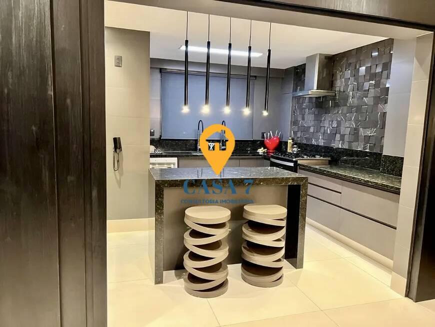 Apartamento, Cruzeiro, 4 Quartos, 4 Vagas, 3 Suítes