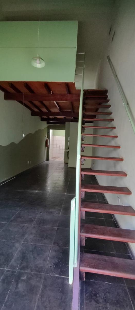 Andar, Estoril, 0 Quarto, 0 Vaga