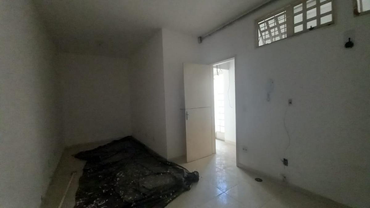 Lote, Dona Clara, 0 Quarto, 15 Vagas
