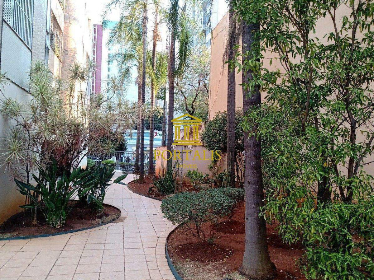 Apartamento, Funcionários, 4 Quartos, 2 Vagas, 1 Suíte