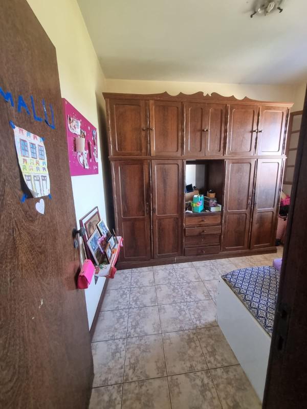 Casa, Três Barras, 5 Quartos, 3 Vagas, 1 Suíte