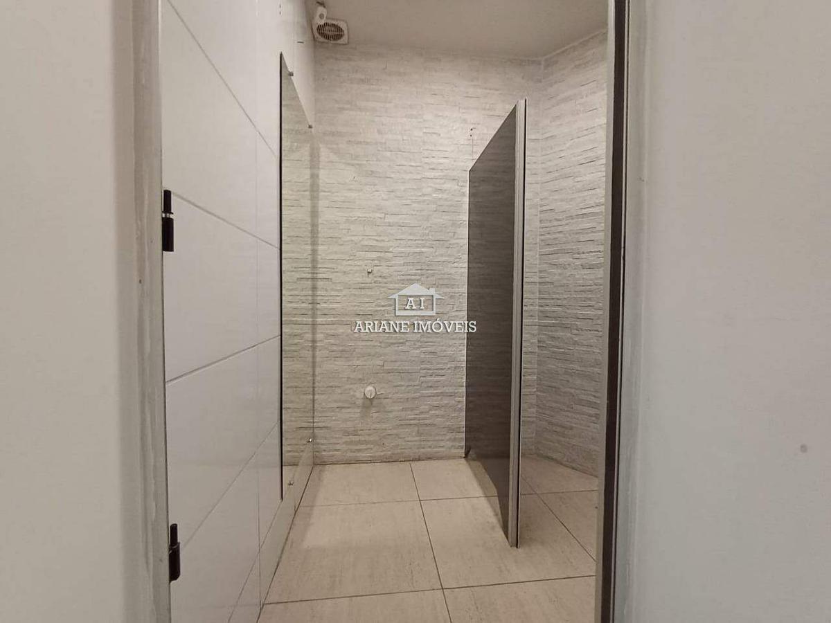 Andar, Savassi, 0 Quarto, 0 Vaga