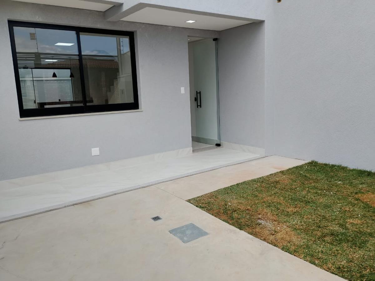 Casa, Planalto, 3 Quartos, 1 Vaga, 1 Suíte
