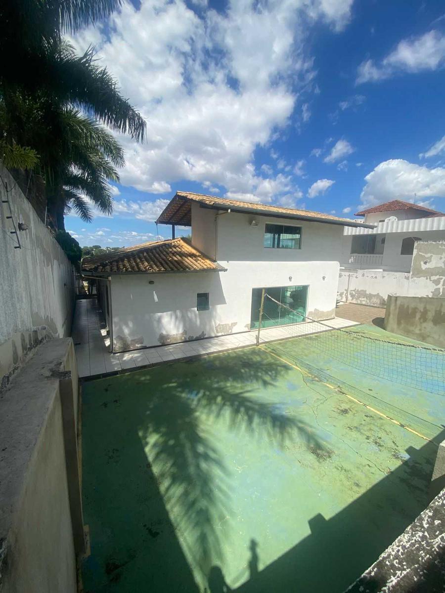 Casa, Garças, 4 Quartos, 8 Vagas, 2 Suítes