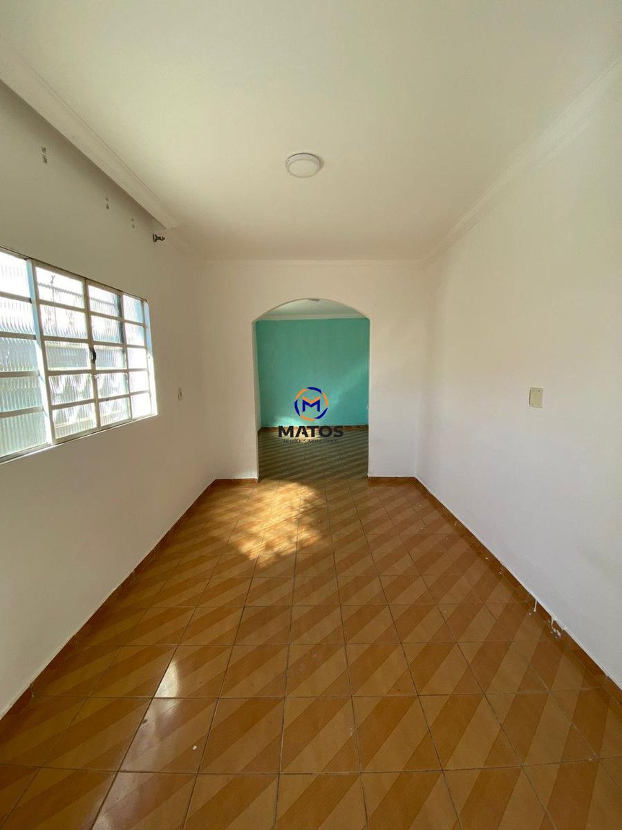Casa, Conjunto Cristina (são Benedito), 3 Quartos, 4 Vagas