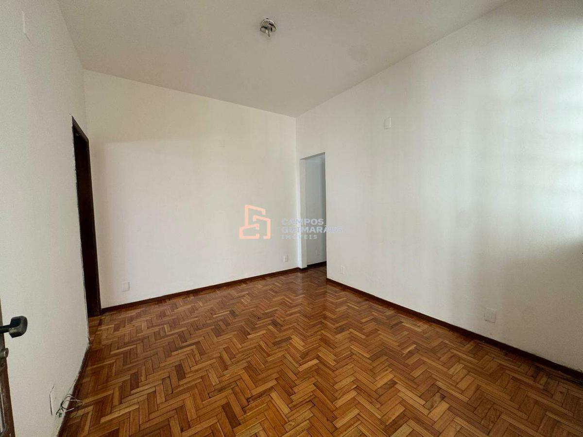 Casa, Barreiro, 2 Quartos, 2 Vagas