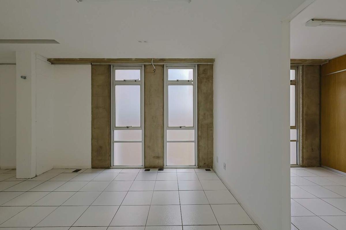Andar, Savassi, 0 Quarto, 3 Vagas