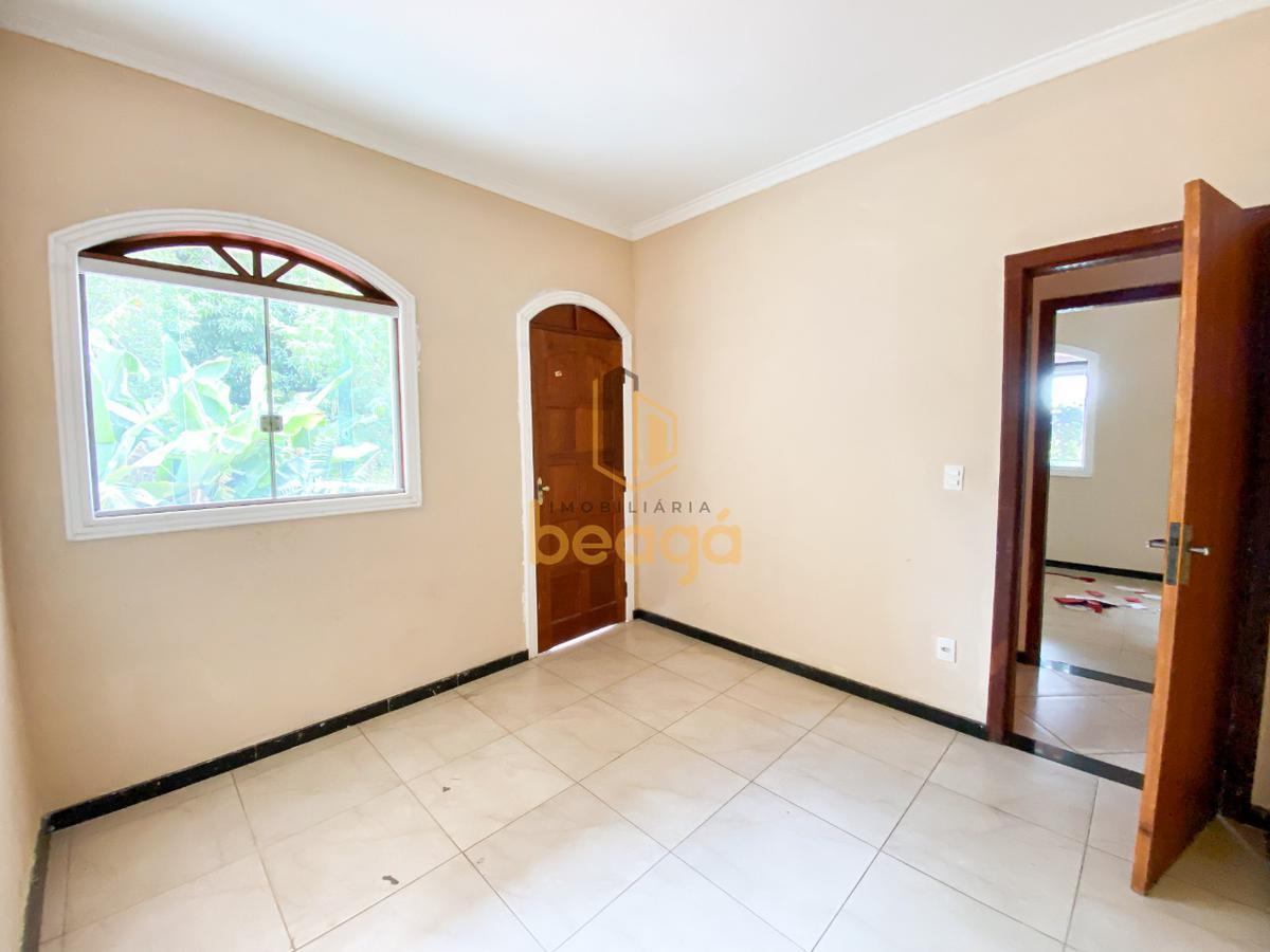 Casa, Trevo, 4 Quartos, 4 Vagas, 1 Suíte