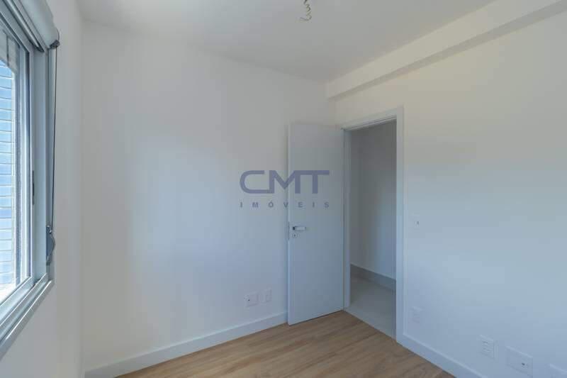 Apartamento, Sagrada Família, 3 Quartos, 2 Vagas, 1 Suíte