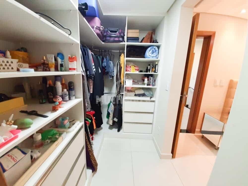 Casa, Trevo, 3 Quartos, 0 Vaga, 1 Suíte