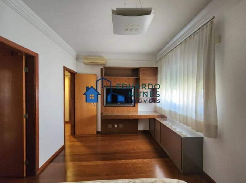 Apartamento, Funcionários, 4 Quartos, 0 Vaga, 2 Suítes